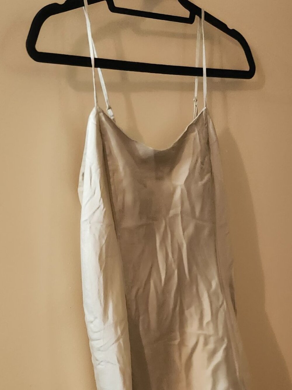 Victoria Secret Silk Cami Size Lg great condition Light green